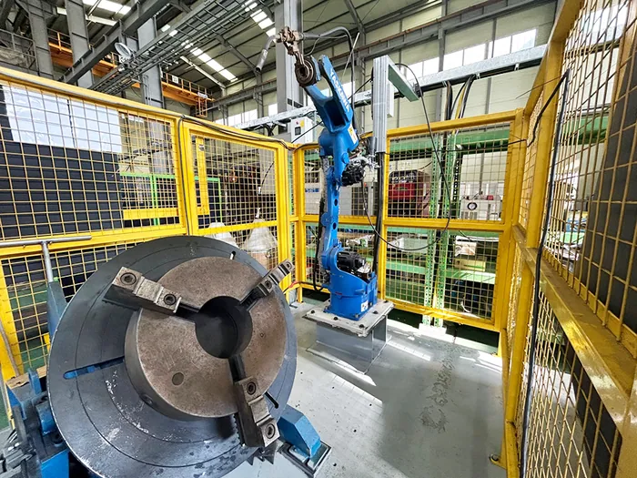 Automatic welding machine