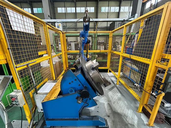Automatic welding machine
