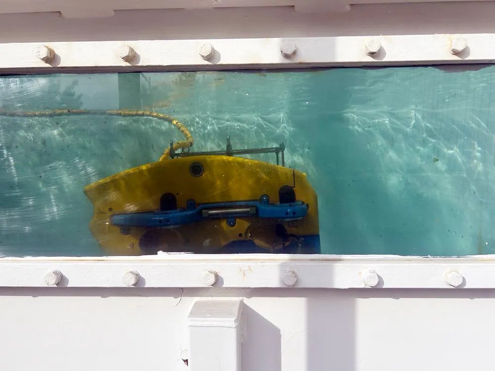 In-house test tank
