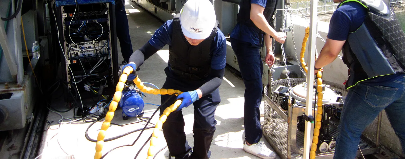 Underwater inspection robot at work
